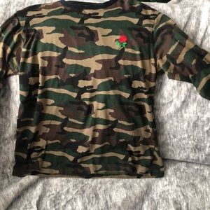 Longsleeve camo shirt